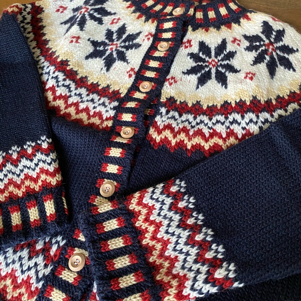 Hand knitted 100% Wool Nordic Pattern Women's Cardigan Sweater Size S/M - Picture 4 of 7